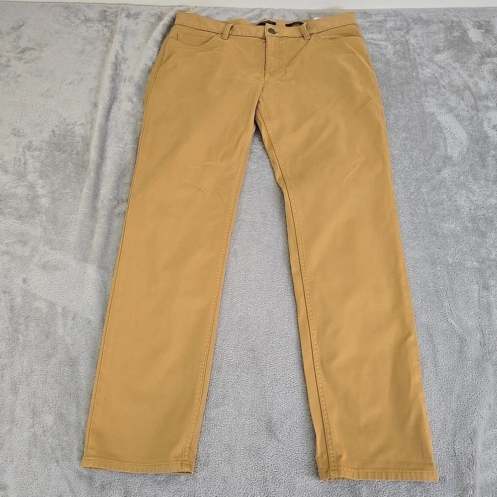 Banana Republic Traveler Pants Mens 34x30 Brown Slim Fit Casual Preppy Classic
